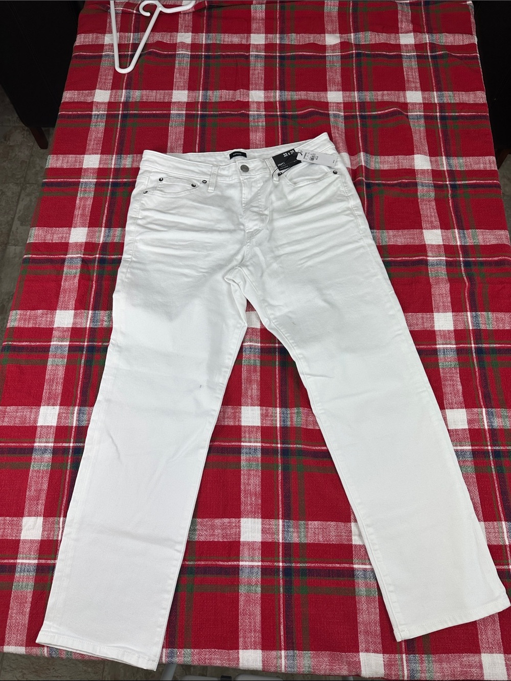 Express Men's White Slim Straight Jeans